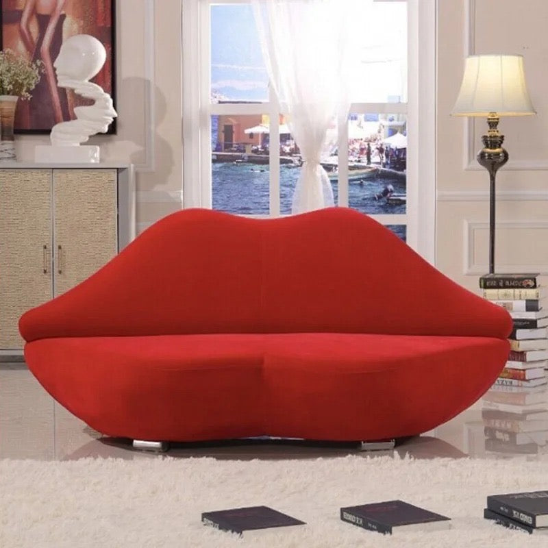 Lips Sofa