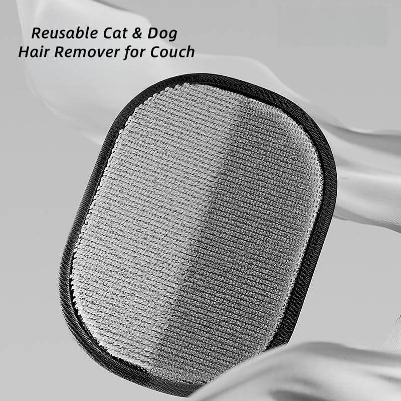 Pet Hair Removal Glove featuring a textured silicone surface designed to trap loose fur from cats and dogs during grooming.