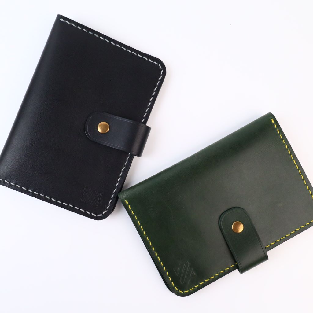 The Voyager Passport Wallet