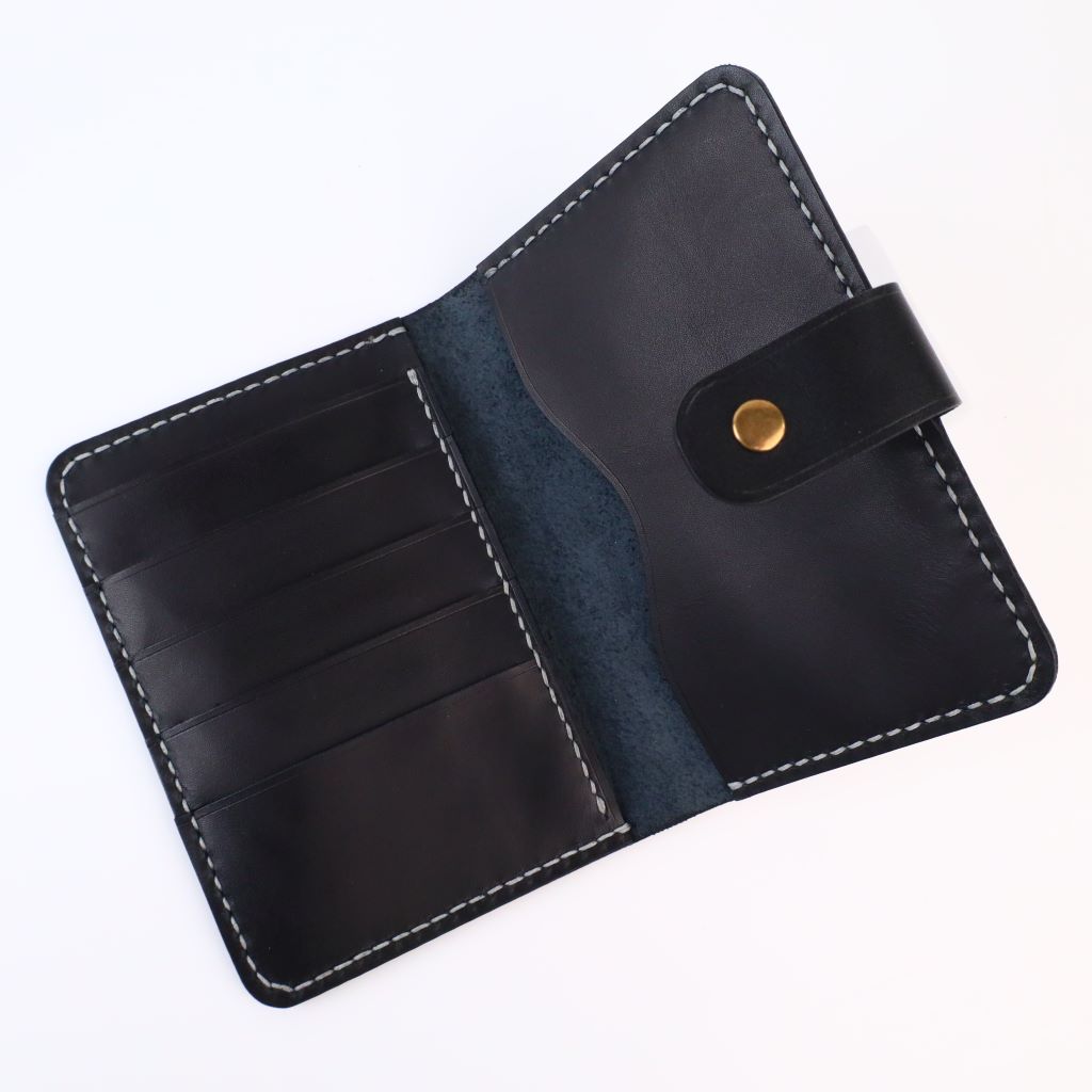 The Voyager Passport Wallet