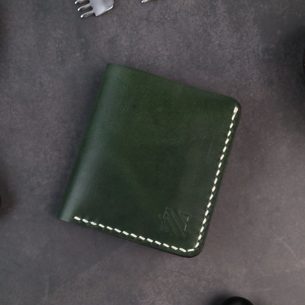 المحفظة التنفيذية ثنائية الطي 