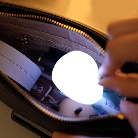 Heart Shaped Bag Light – The LUMI-HEART Glowing Handbag Charm