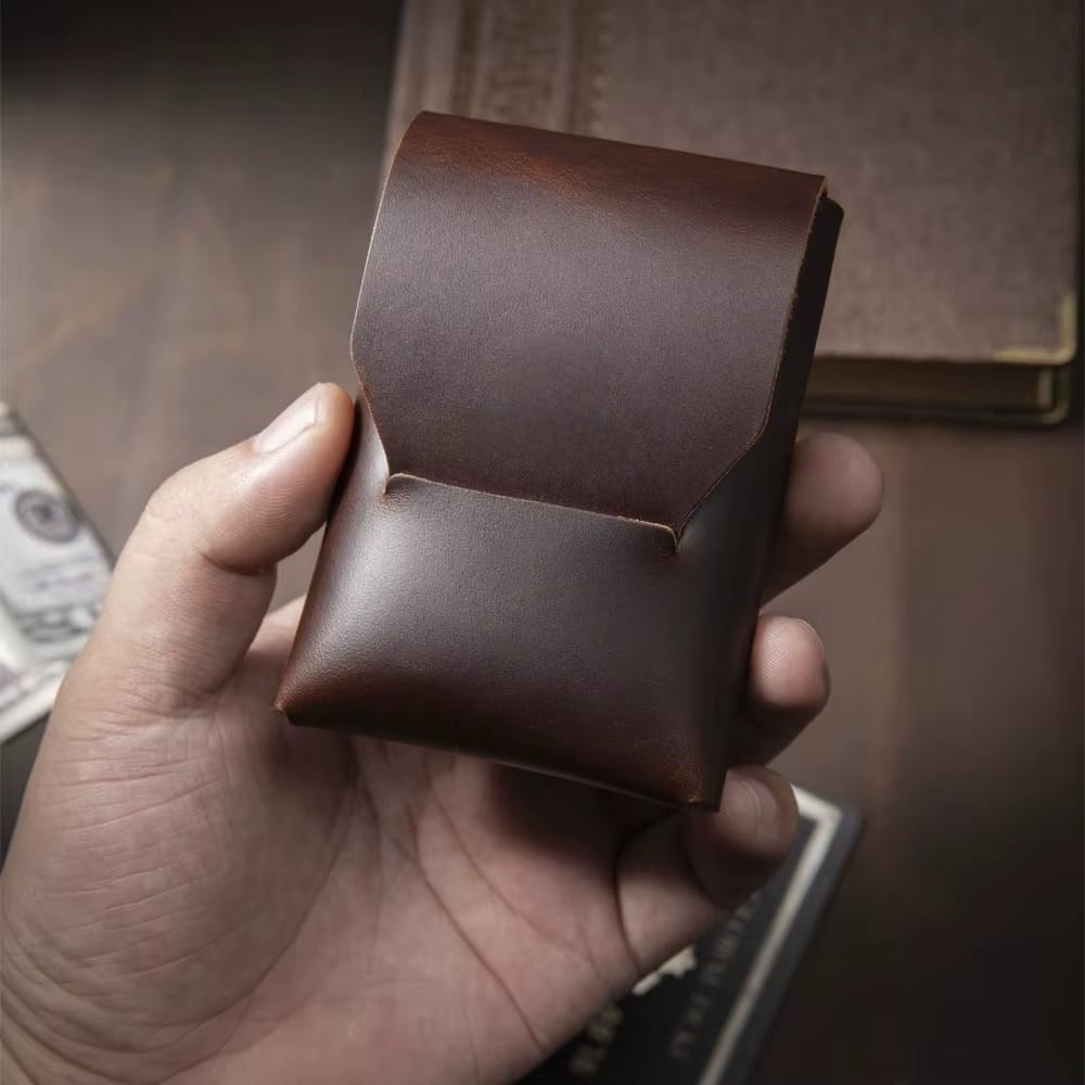 محفظة رومر الجلدية