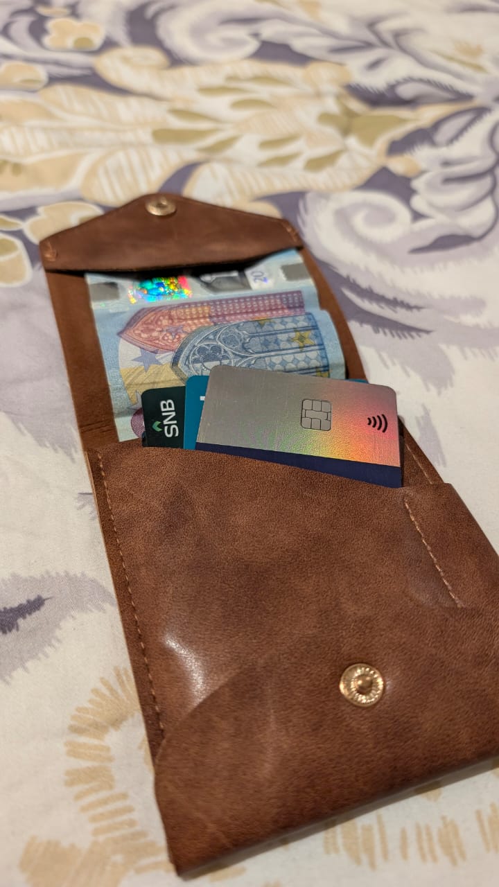 Pathfinder Compact Wallet with Pen