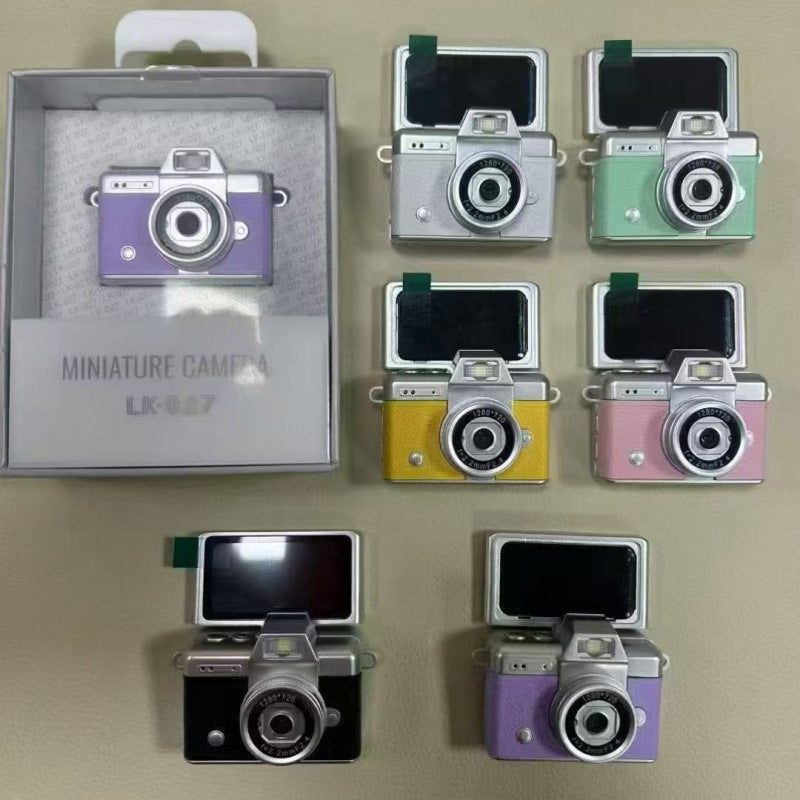 Retro digital camera, mini flip-screen digicam – photo 2